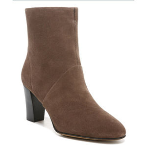 Franco Sarto Pia Heeled Booties in Nougat Suede Size 7.5 M New Retail Price $170